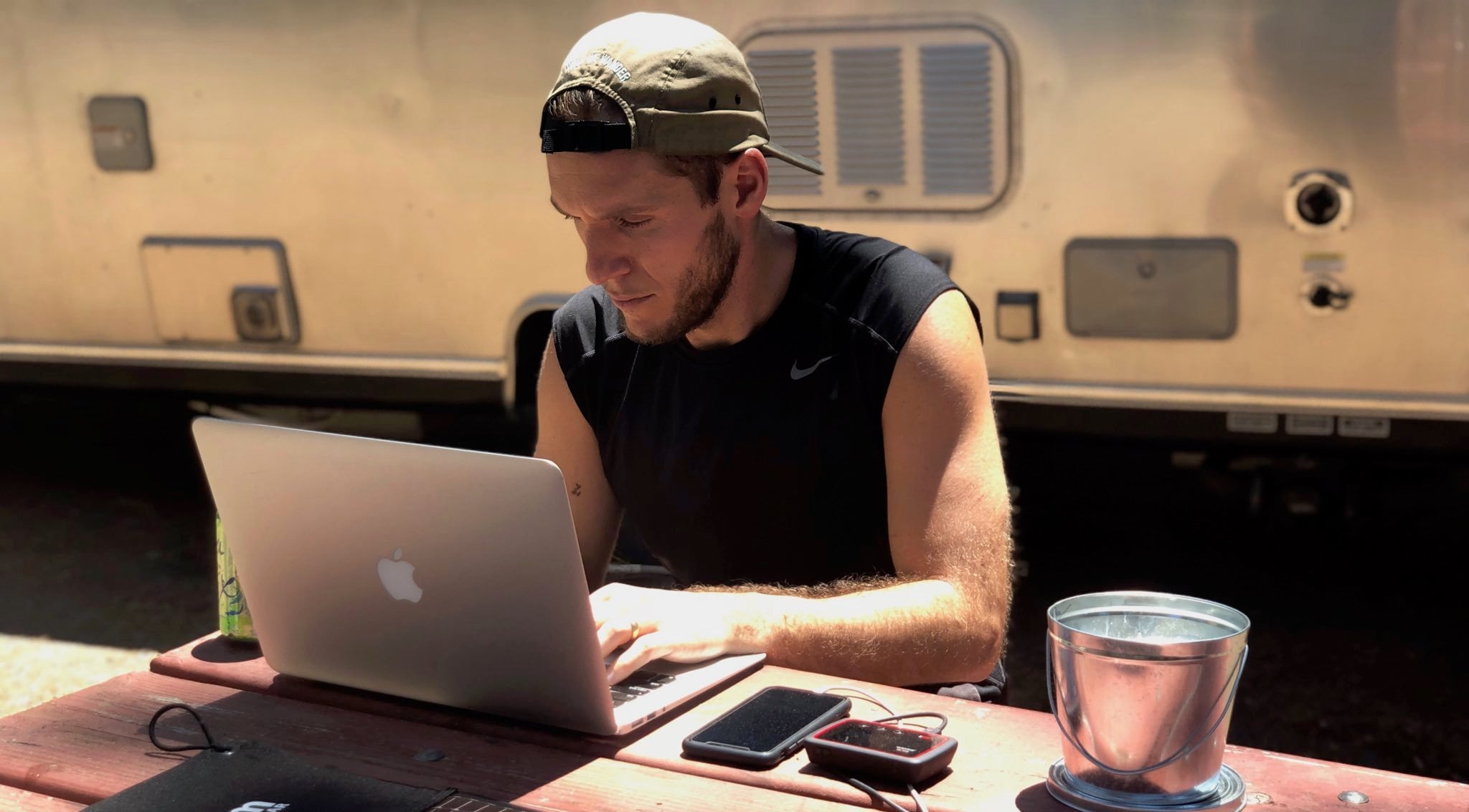 Working remotely on the road as a digital nomad